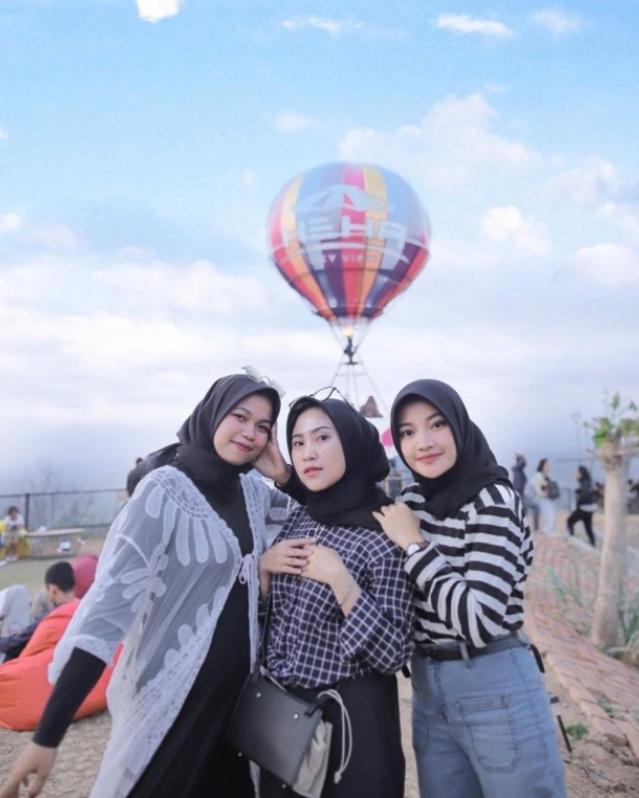 Paket Wisata 20